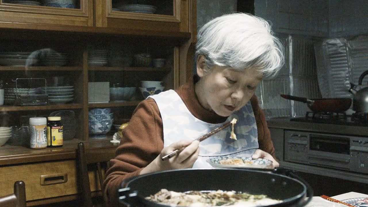不满丈夫暴力专制家庭，女子制造意外入狱15年，孩子背负骂名多年才惊觉真相！【光影】