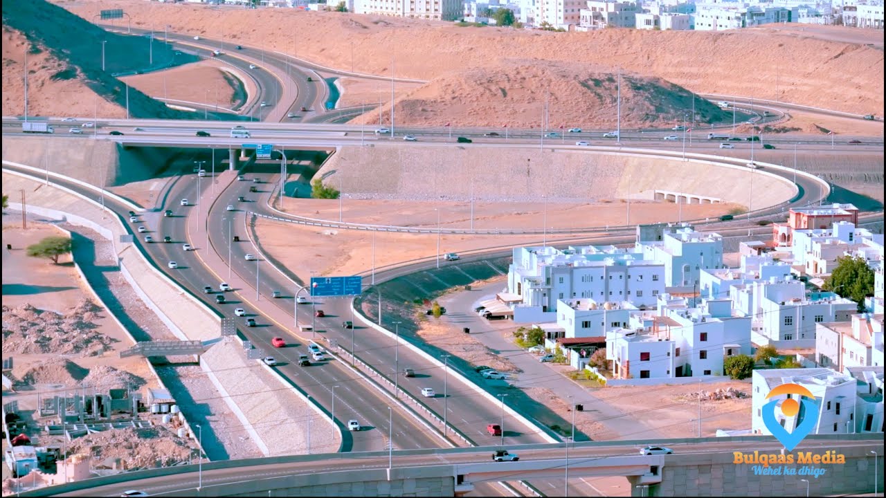 Cummaan oo jid kale qaadday kadib markii Dubai iyo Sucuudigu uga hor mareen daaro dhaadheer.
