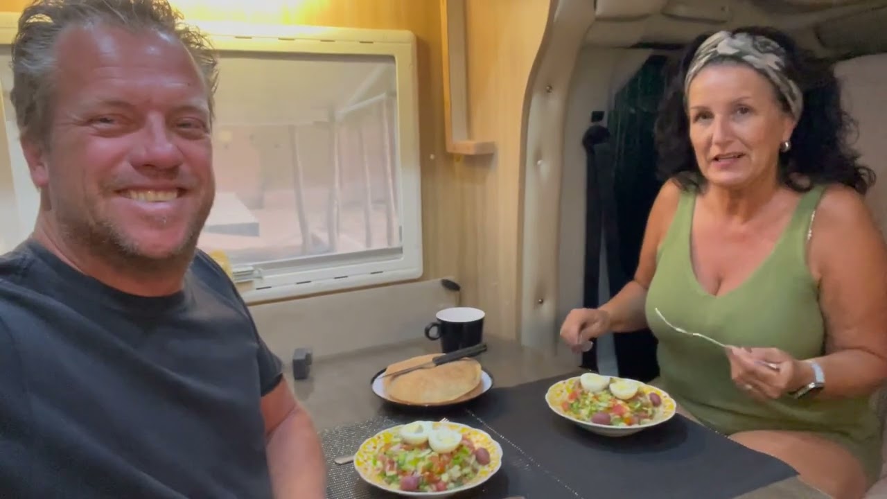 Vlog #2247  | Met de camper door Marokko, we doen Tafraout, Ant-Atlas, Icht en Tata aan.