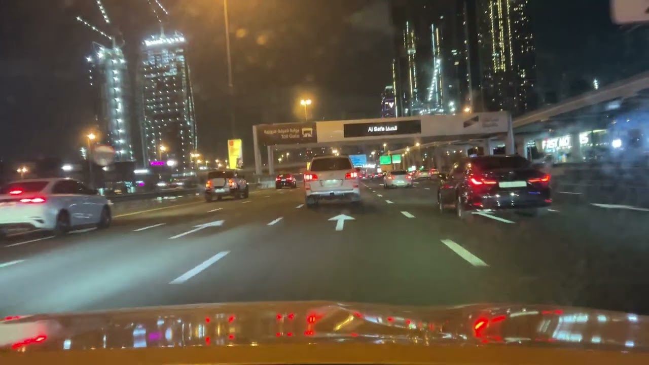 Driving to Bur Dubai at nighttime