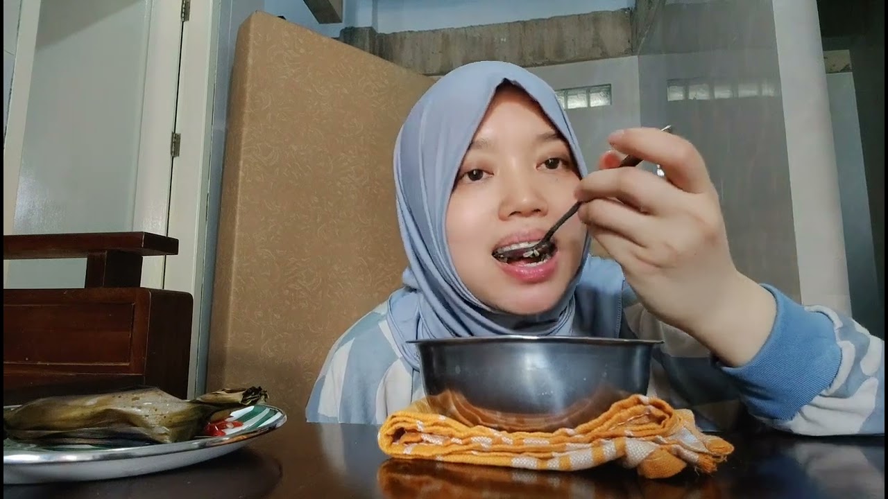 薏發  اللّهُـمَّ بارِكْ