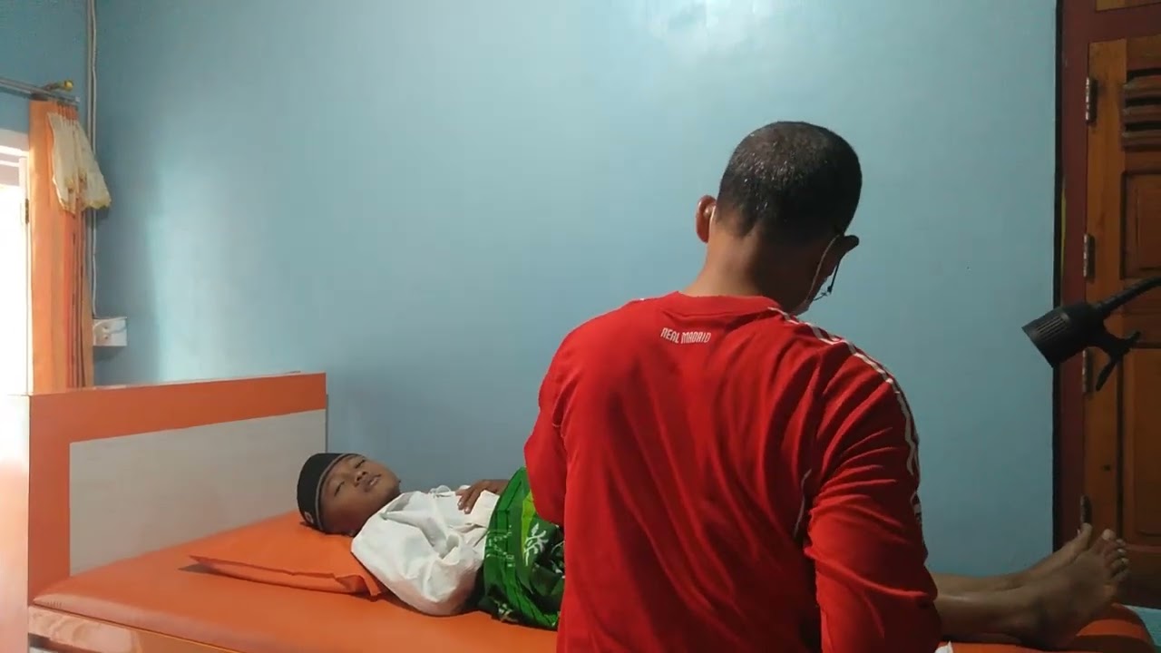 PAK MANTRI HERAN: PUTRA ABAH DI BIYUS KOK GAK REAKSI,MAKA SAMPAI HABIS 3 BOTOL BARU REAKSI