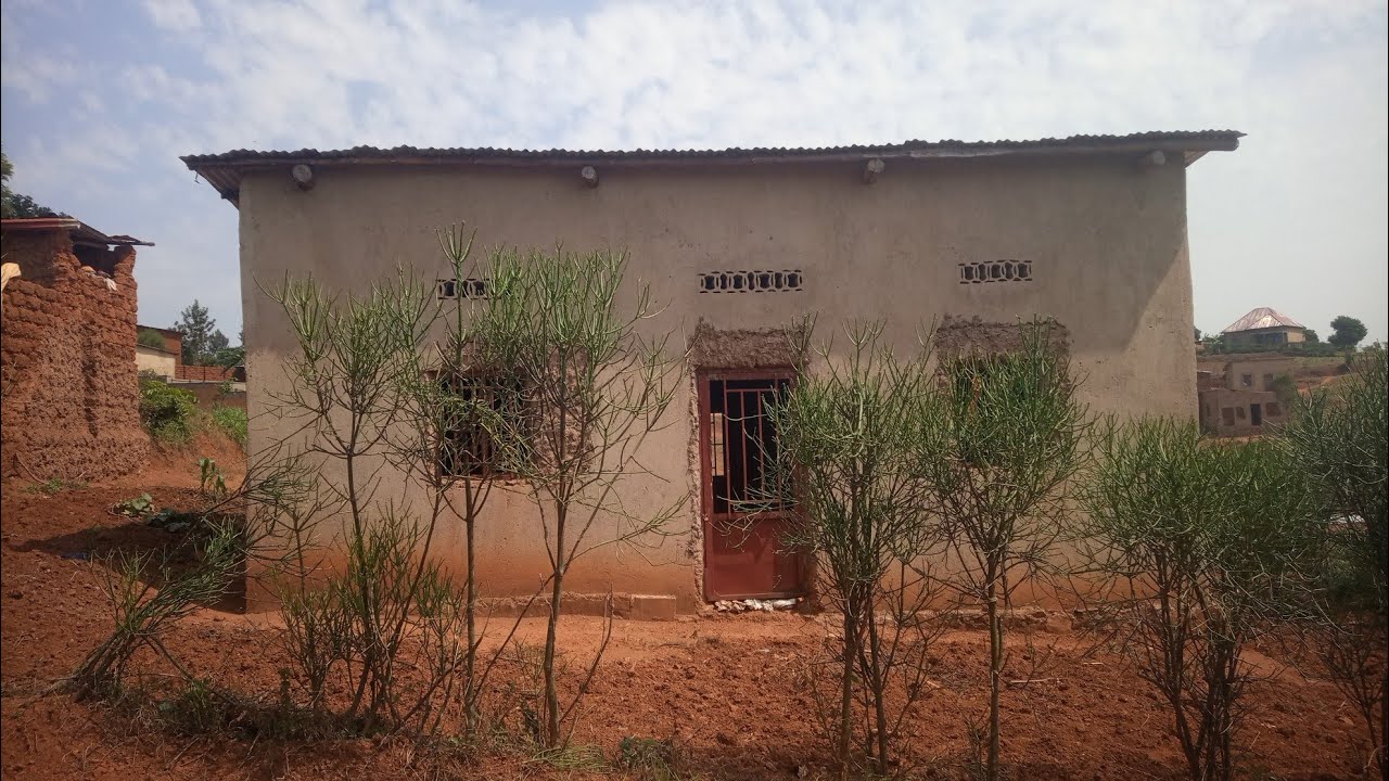 Inzu ishaka makecyane 0785183587 .0738534115