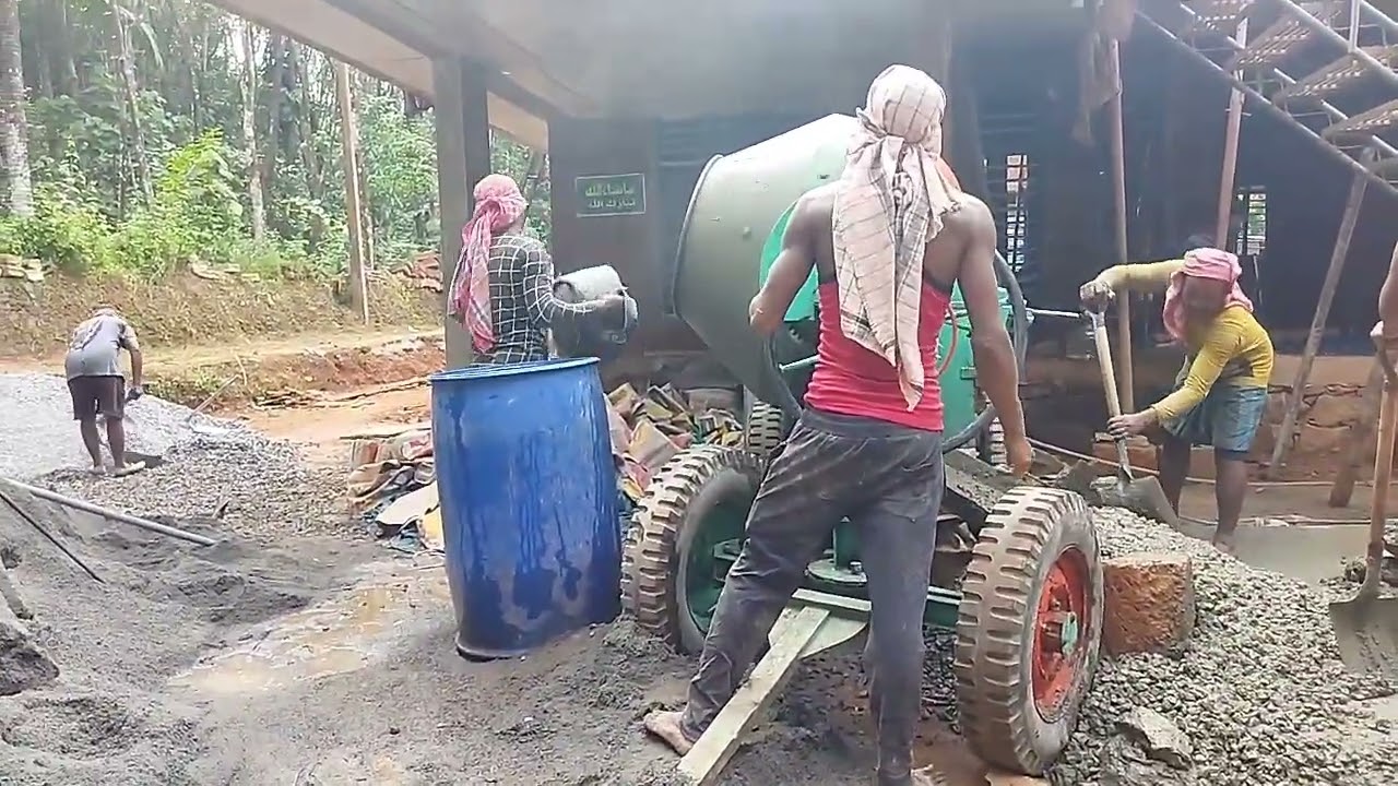 മെയിൻ സ്ലാബ് വാർപ്പ് കഴിഞ്ഞു. വാർപ്പിന് ഇടയിൽ കരണ്ട് പോയാൽ ഇങ്ങനെ ചെയ്യാം.