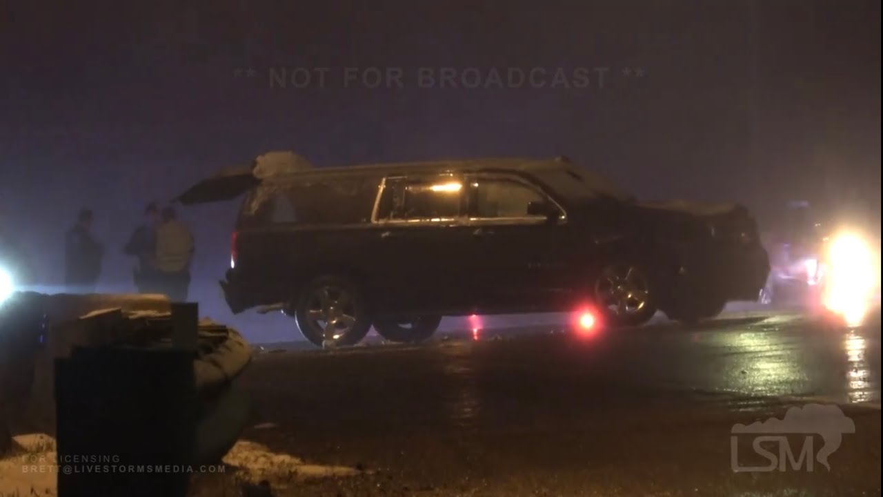 01-31-2021 Washington DC - Sparks Fly from Dry Snowplows! Major Travel And Transportation Impacts
