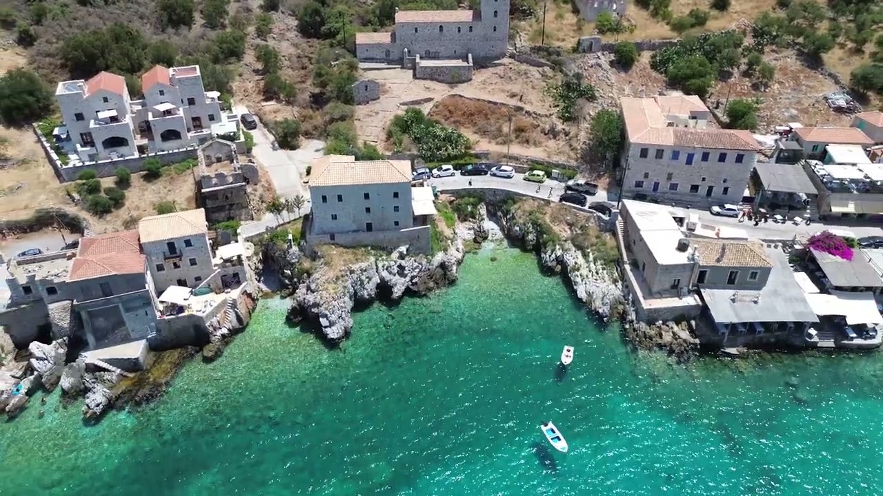 ΛΙΜΕΝΙ, ΜΑΝΗ, Λακωνία, Πελοπόννησος - LIMENI, MANI, Peloponnese, GREECE ... with drone!)