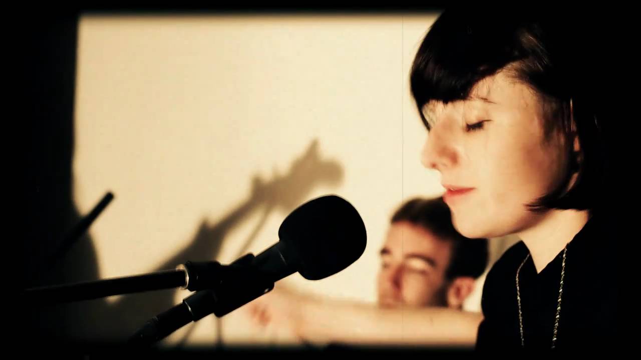 VERONICA FALLS - Starry Eyes (Roky Erickson cover - FD acoustic session)