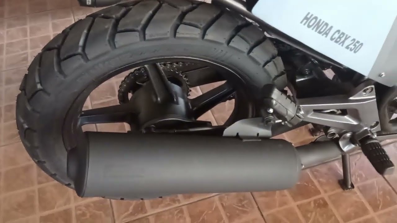 Twister cbx 250 com pneus 120/90-17 Mad Max Bret café scrambler, primeira fase concluída 🤘🏼