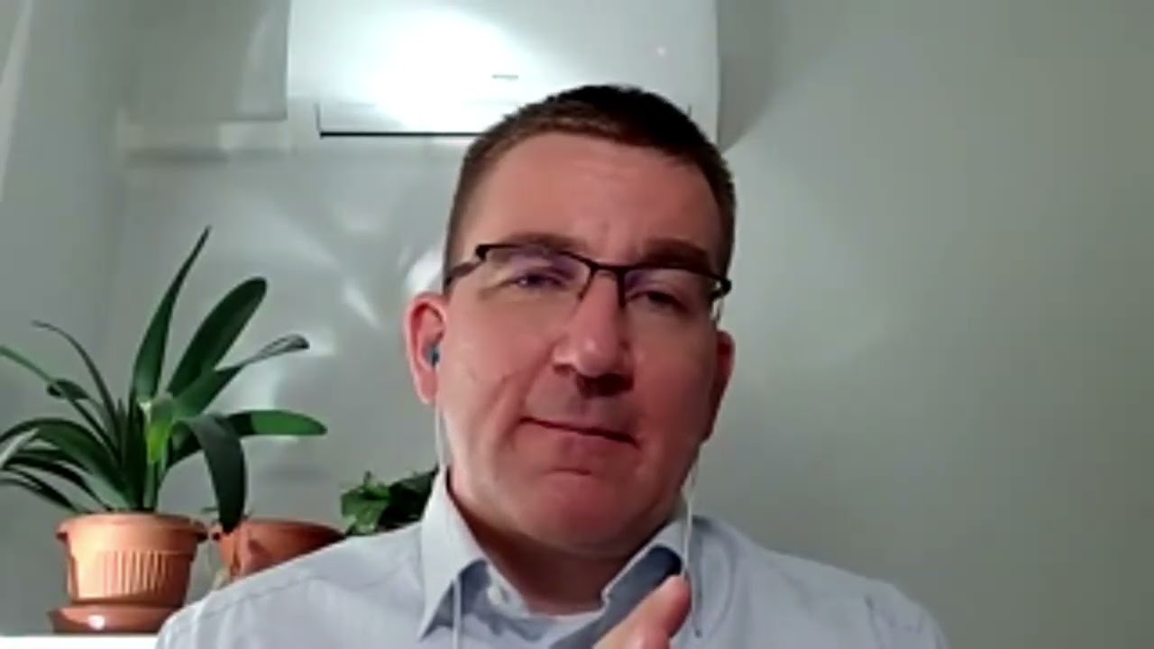 V&aacute;laszt&aacute;si beavatkoz&aacute;sok Magyarorsz&aacute;gon; Oroszorsz&aacute;g, Ukrajna | Besz&eacute;lget&eacute;s R&aacute;cz Andr&aacute;ssal