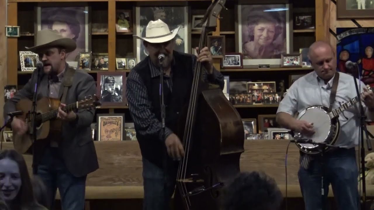 Surefire Bluegrass Band at Carter Family Fold 10/28/23