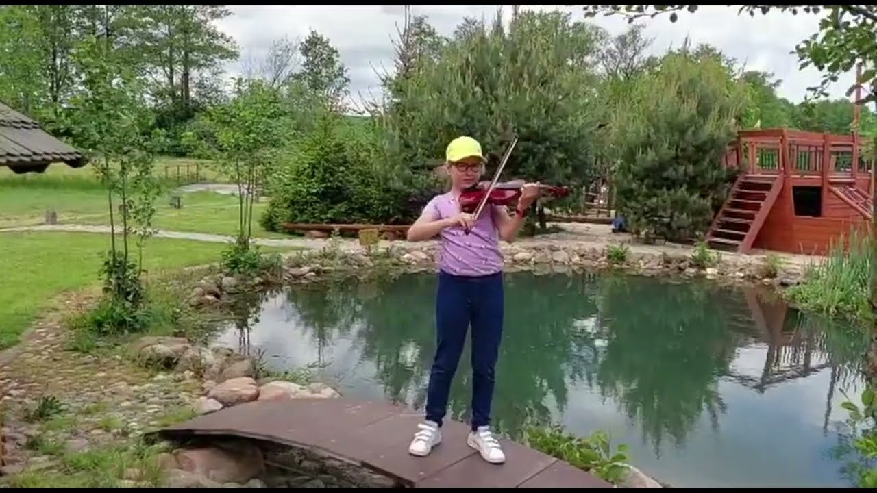 E. Jones "Banana Skin" plays Julia Prusko