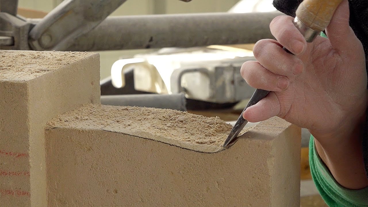 Restauration des modillons en pierre de l'église Saint-Philippe du Roule