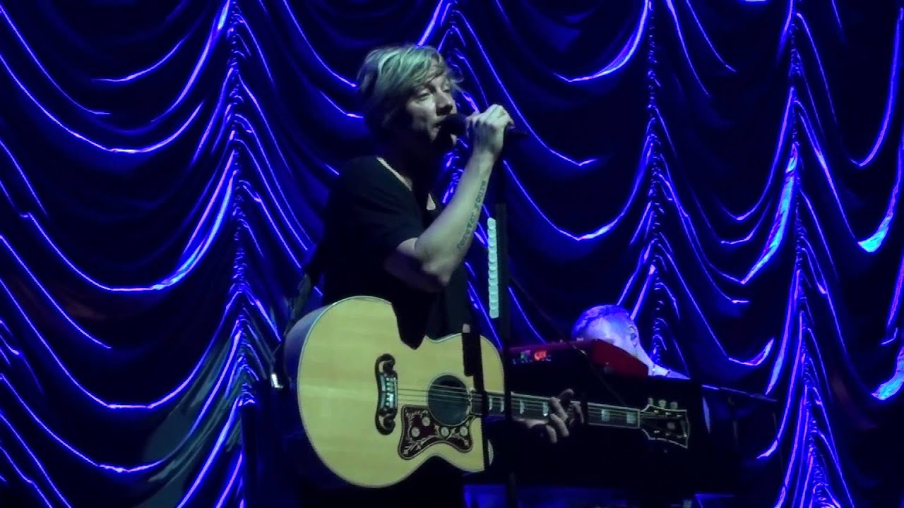 Sunrise Avenue & Wonderland Orchester Hollywood Hills @Wiener Stadthalle 20.03.2016