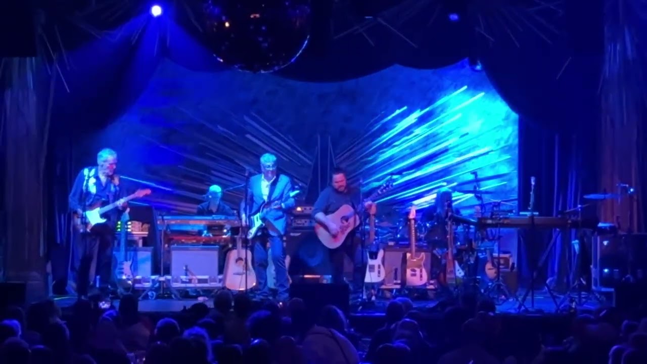 10cc “I’m Mandy Fly Me” at Sony Hall, Manhattan, on 25th July 2024 (Live)