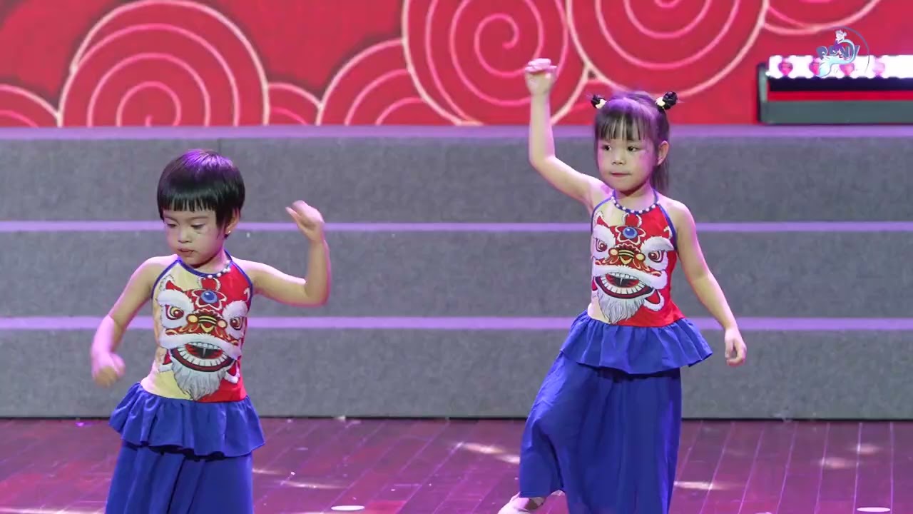 Tiết mục: Cùng đi chơi trăng - Biểu diễn: Lớp múa 1 TTNT PONY