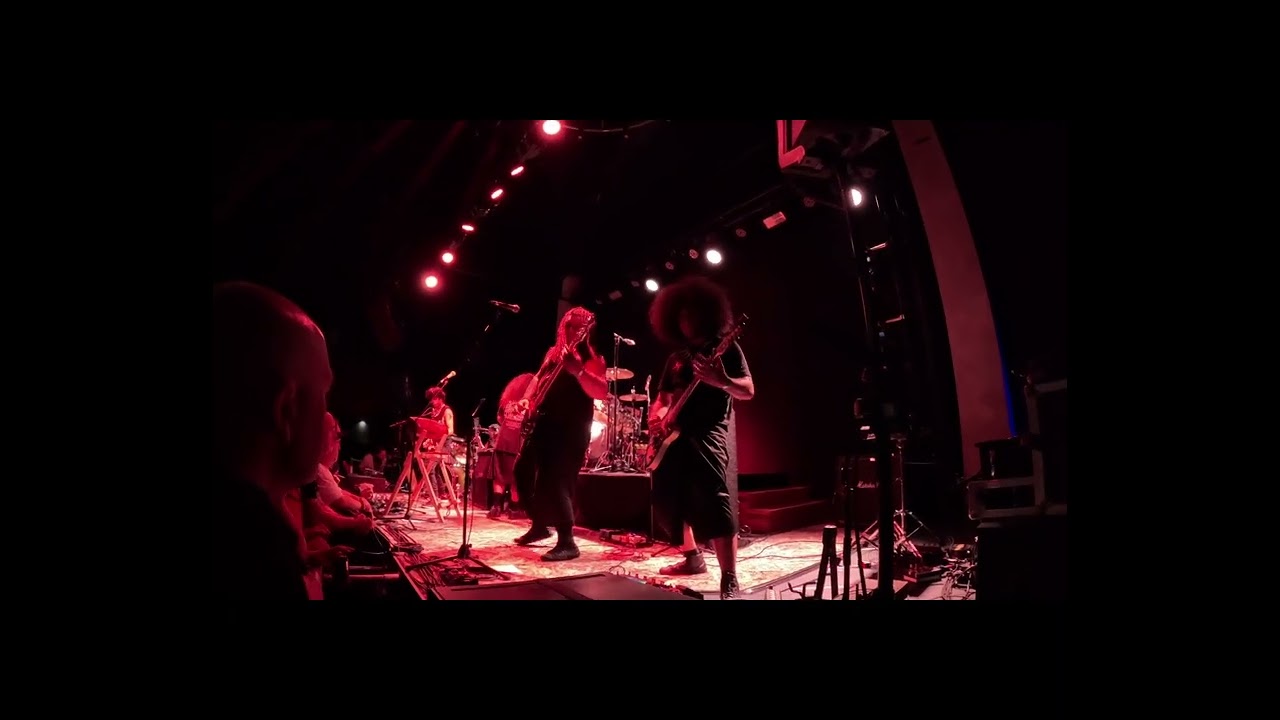 Shepherds Reign - Live at  Meow Nui