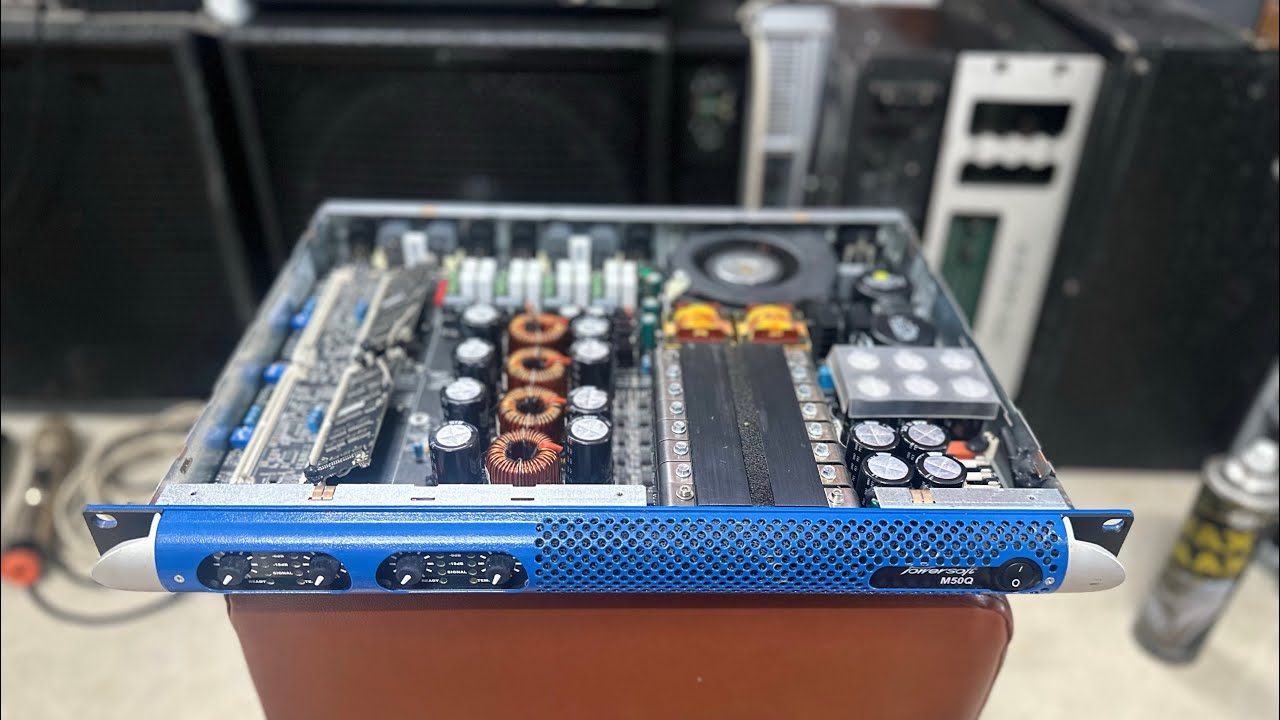 Main Powersoft M50Q đẹp keng giá cung rất vừa túi tiền