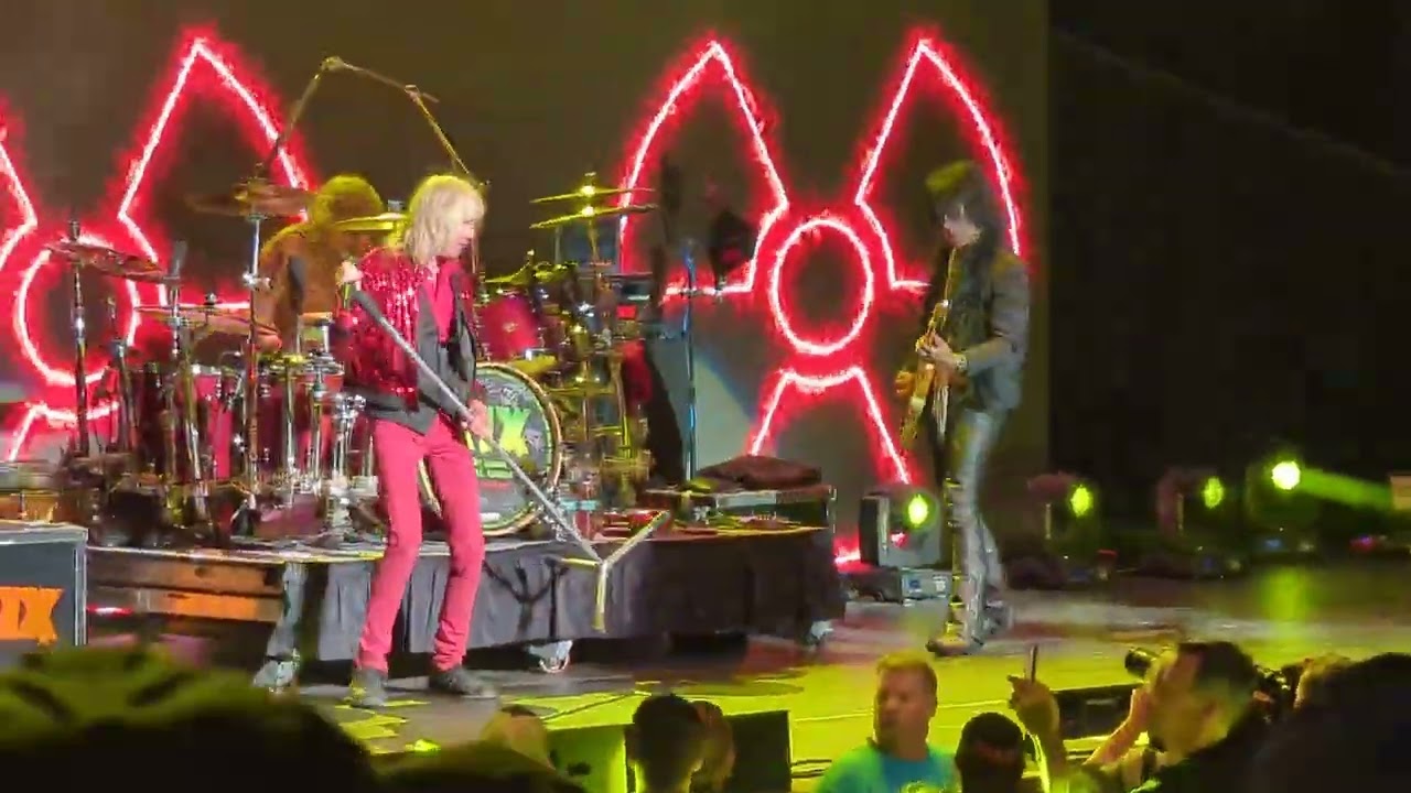 KIX, Final Show opening numbers 