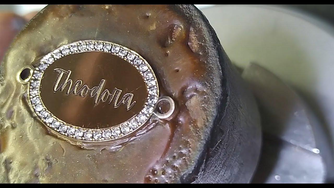 How to set diamond frame