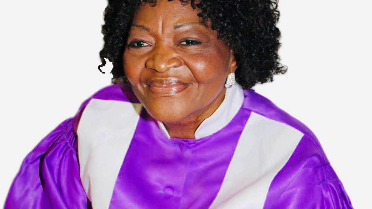 LES INÉDITS ET LE MAUSOLÉE DE LA DEFUNTE APÔTRE NTUMBA SHAUMBA