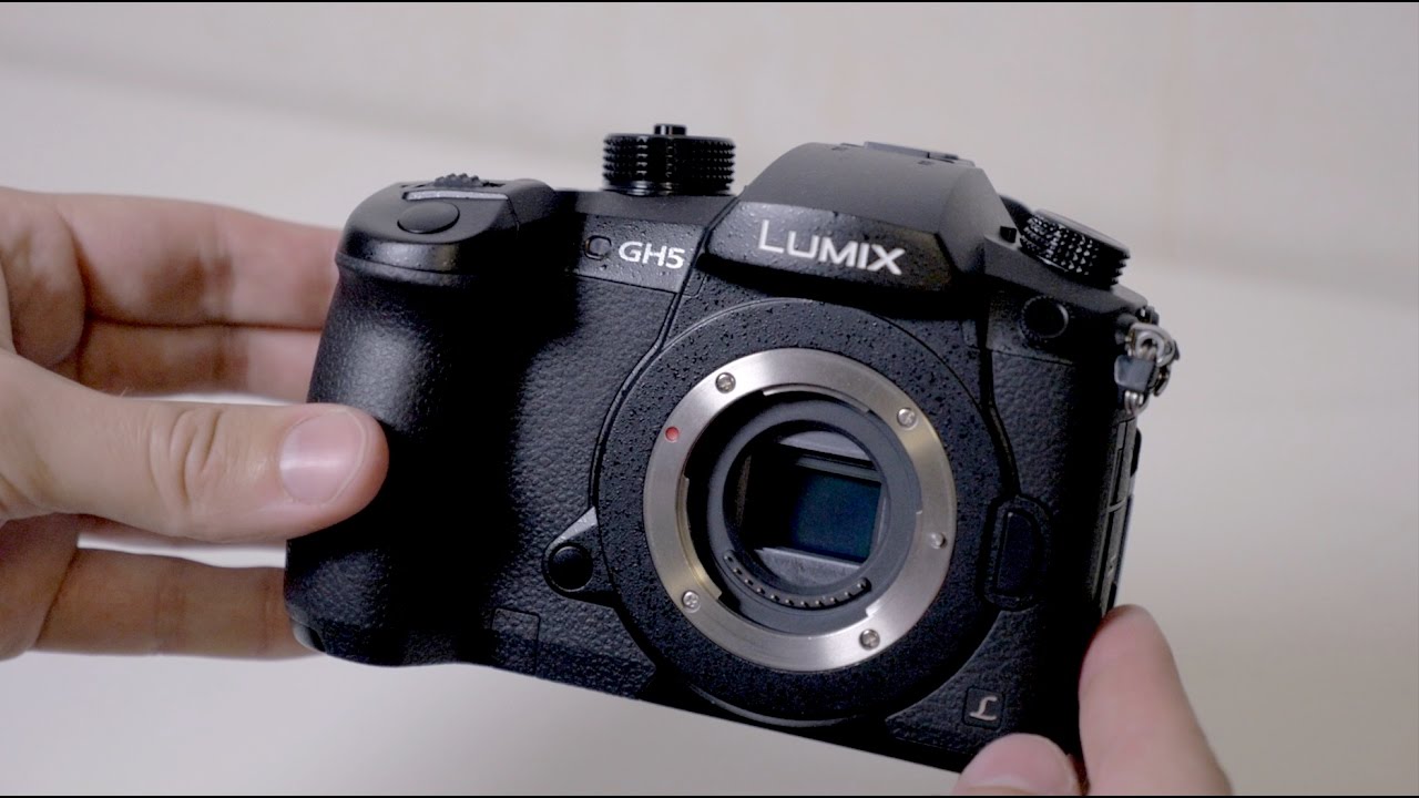 Panasonic GH5 - Hands-on First Look & Sample Footage