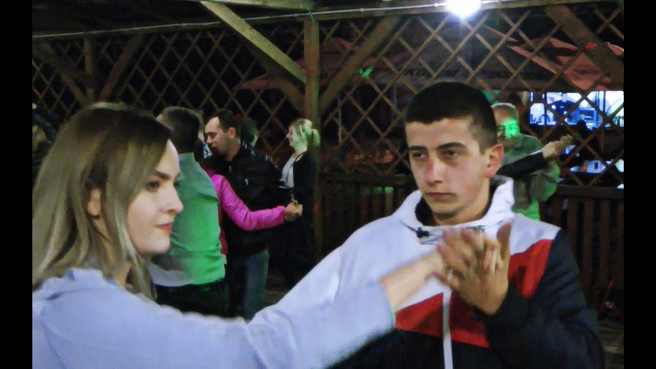 Zabawa taneczna w remizie OSP  -  Pogórska Wola -  2019 r.
