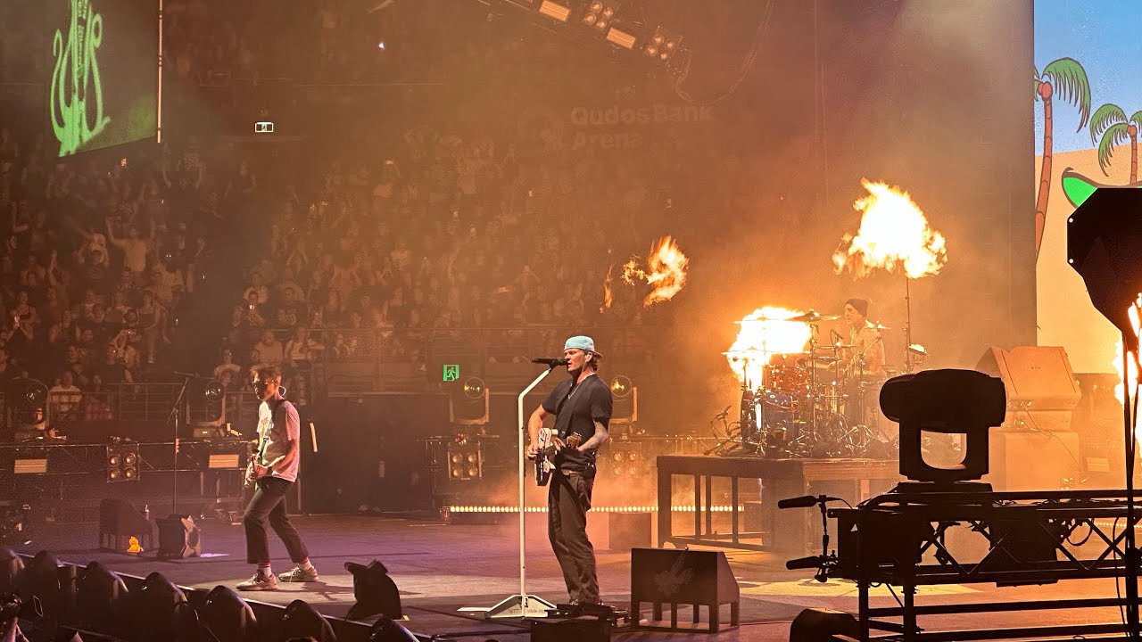 Blink 182 - F*ck face - stay together - down ; live in Sydney 2024