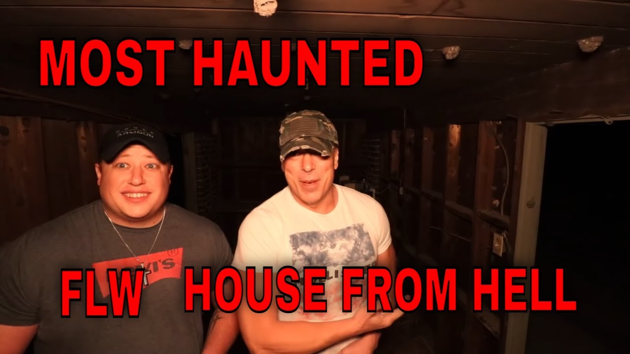 ABANDONED HAUNTED FRANK LLOYD WRIGHT MANSION,  WE ARE NOT ALONE TONIGHT,  FIGHT OR FLIGHT?