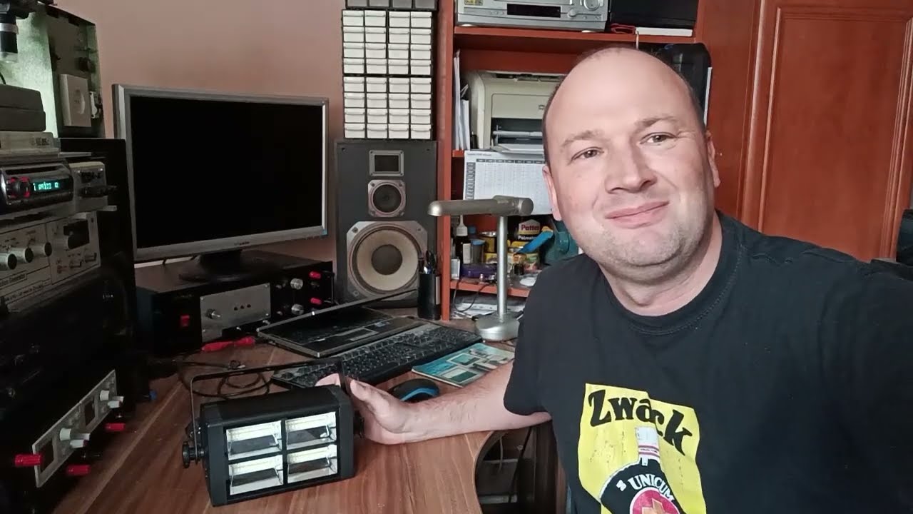 Eurolite Led mini strobe cluster smd48 unboxing 022.