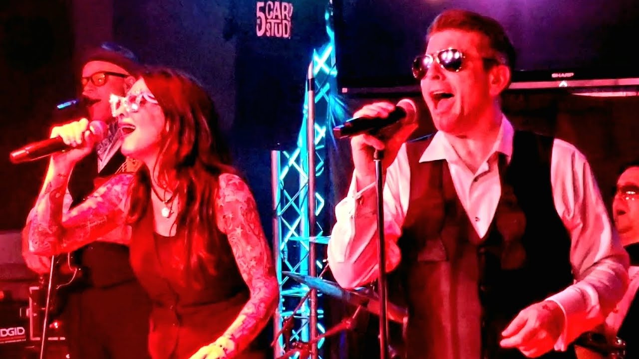 5 Card Studs rockin' 