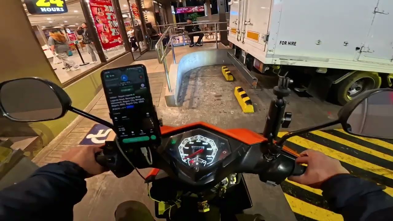 Bakit parang kung nasan raw sila anduon rin ako #grabfood #Insta360 #baguiocity #LaTrinidad #yamaha