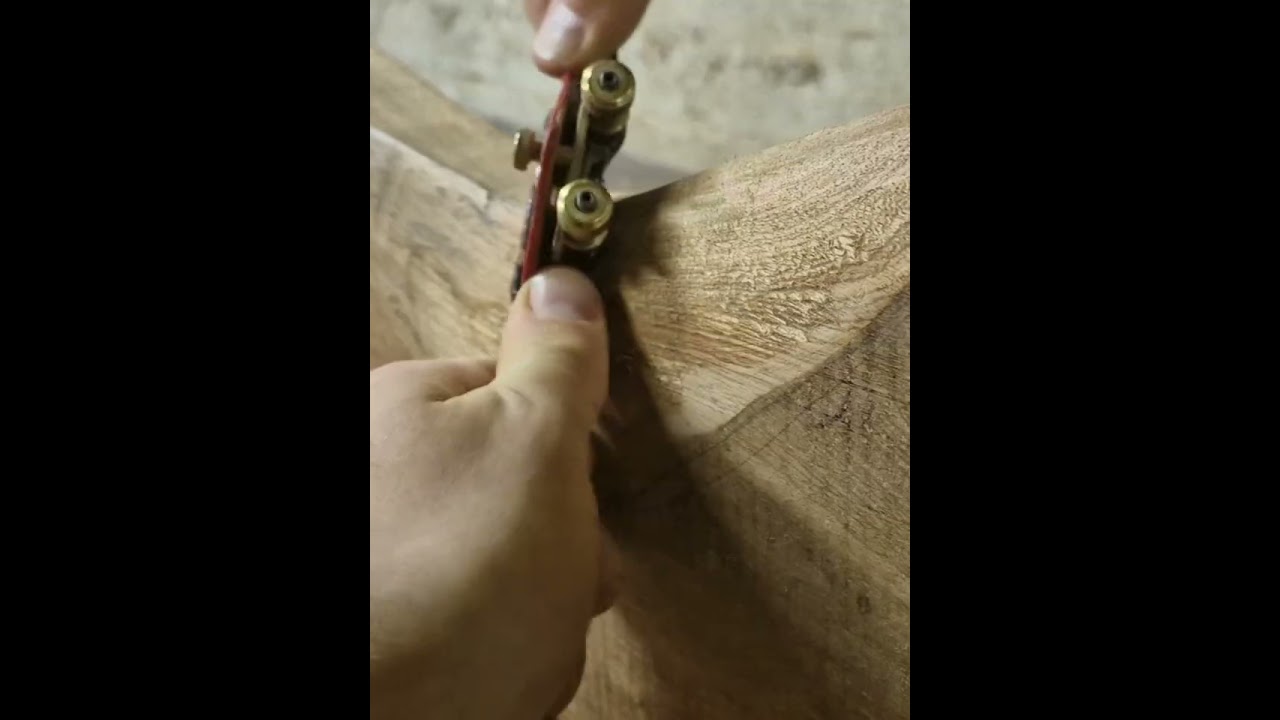 BENCH TOP | Building a guitar prototype - Ergonomics