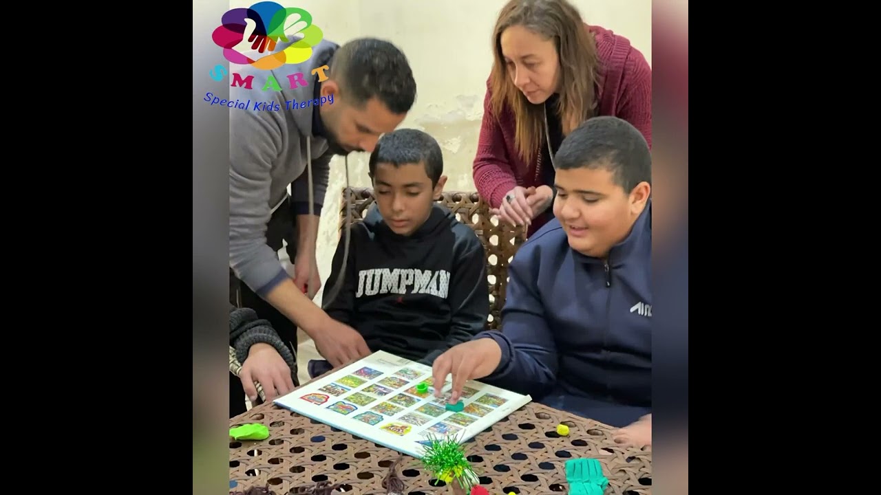 العلاج بالفن لاطفال التوحد