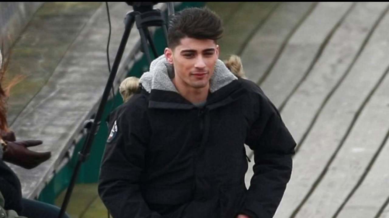 Zayn Malik | Shotouts to fans
