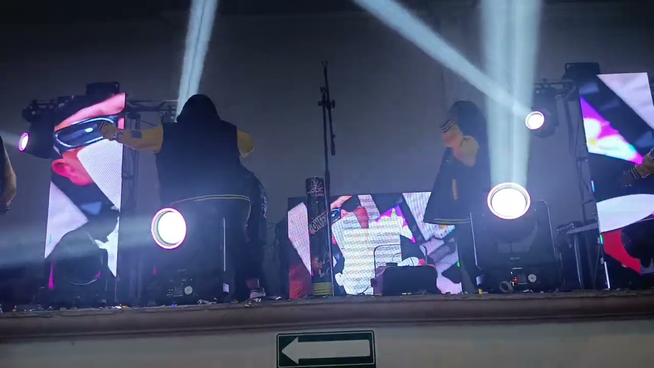 YA NO QUIERO LLORAR MÁS POR TI MI AMOR GRUPO LOS ELECTRIS ( PURO ALTO VOLTAJE ⚡⚡)