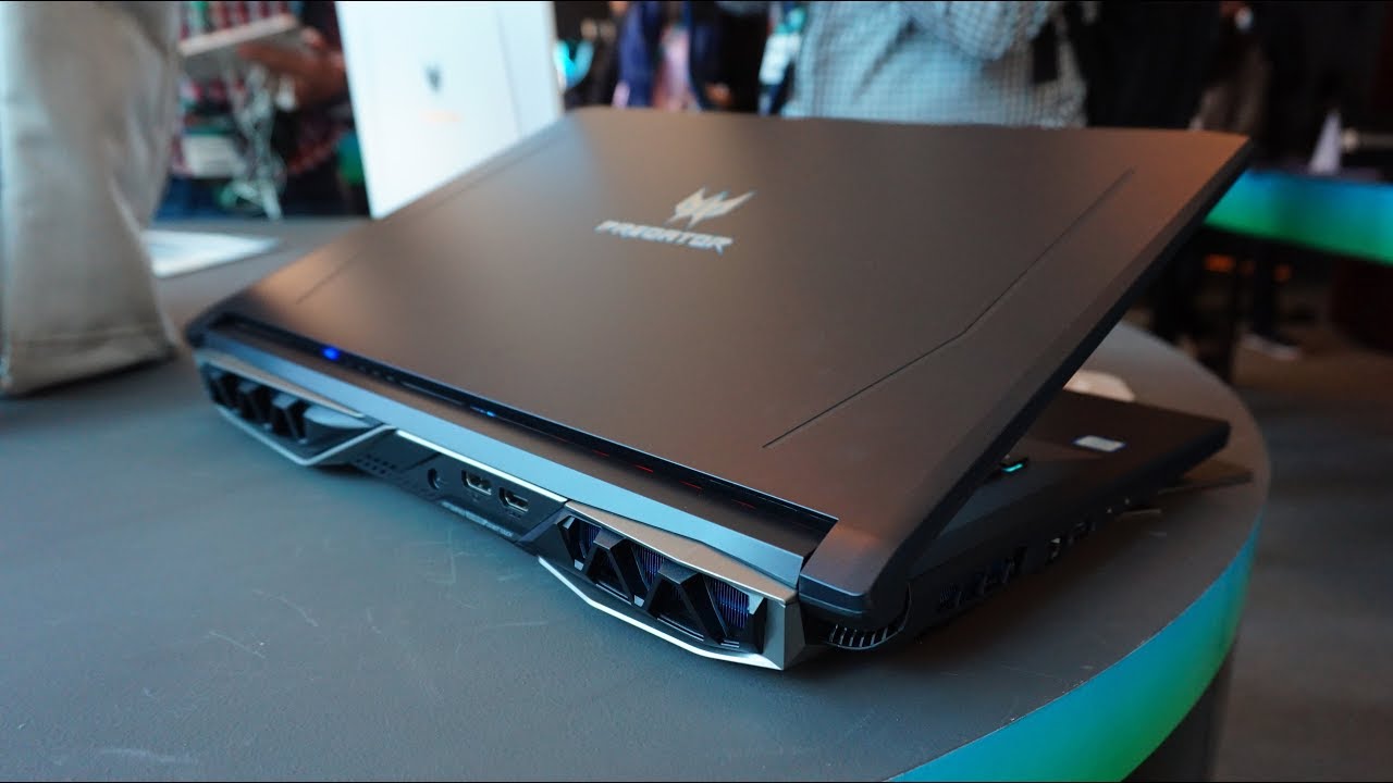 ACER PREDATOR HELIOS 500 GAMING LAPTOP(UNBOXING)