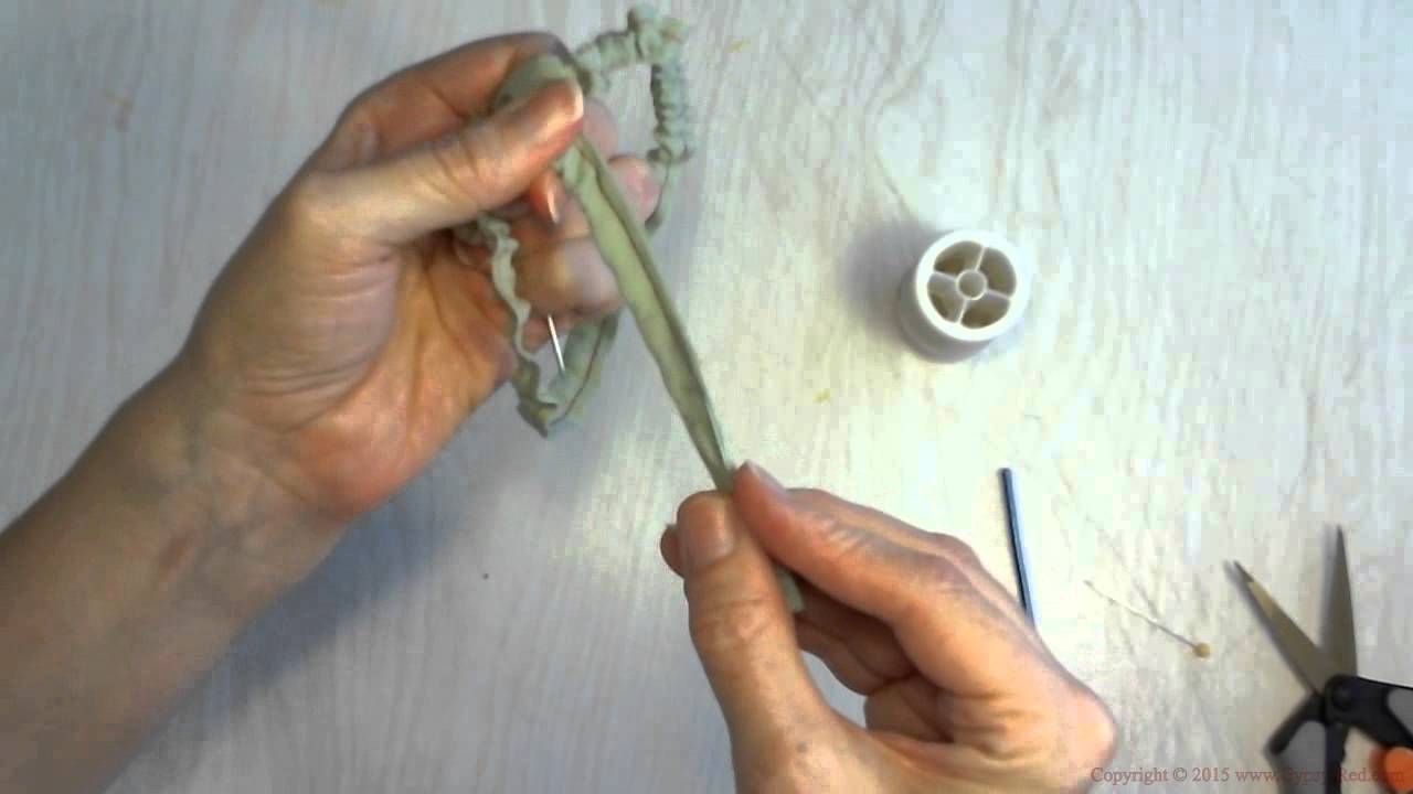 How to turn narrow tubes or spaghetti straps without turning tubes