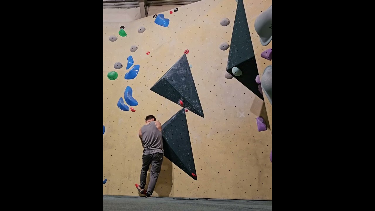eddy.oduber bouldering @ boulderhal Kunststof