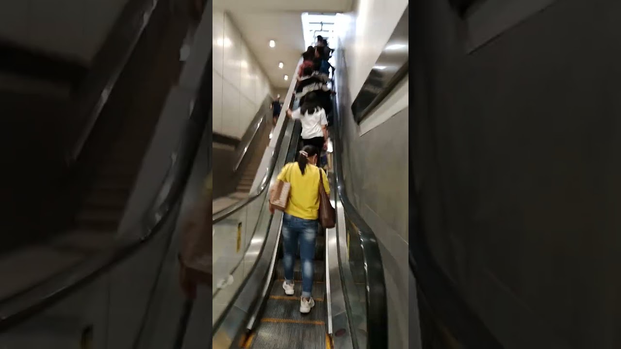 Tara lakad tayo Ayala triangle to pio del Pilar makati.