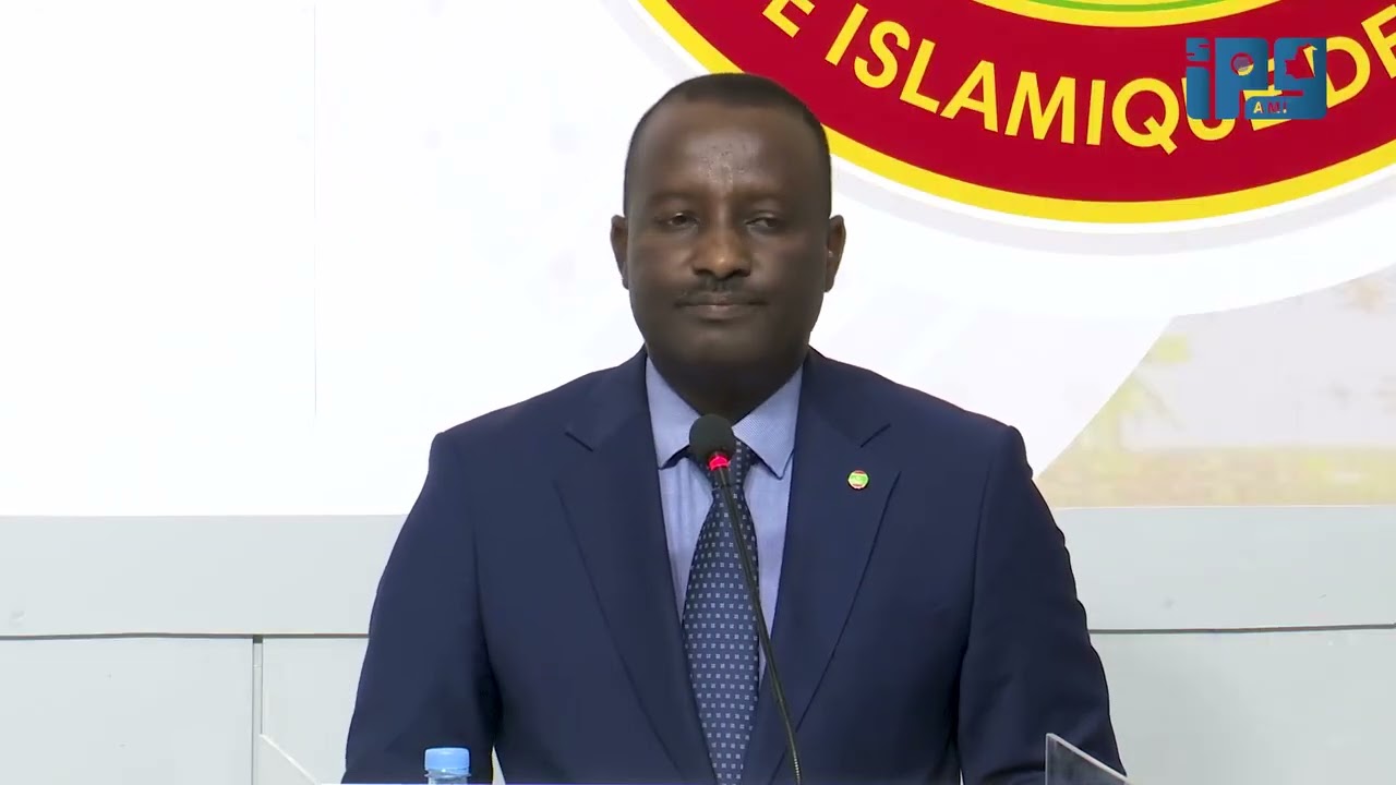 ردود وزير العدل على أسئلة الصحفيين خلال التعليق على نتائج اجتماع مجلس الوزراء‏