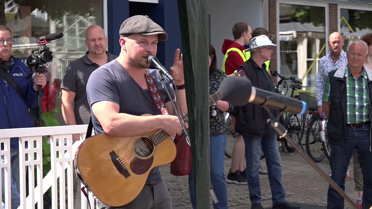 Corona-Kundgebung:  Oliver Jüchems