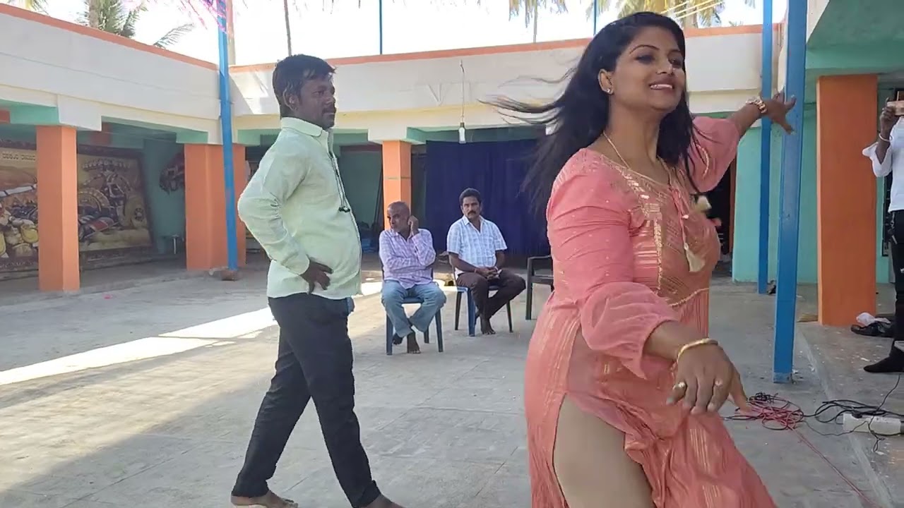 bahukala tapagaide ninna padeyalu
