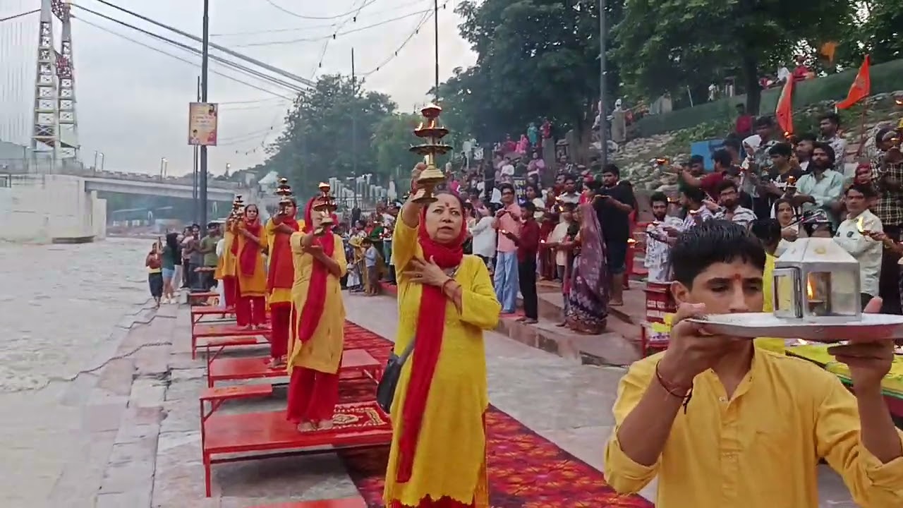 Live Ganga Aarti Janki Jula punananda Ghat 