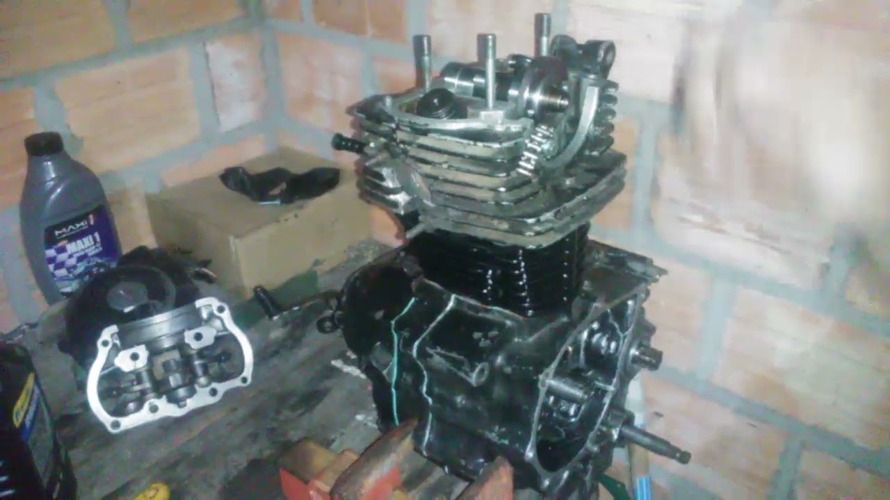 Montagem cabeçote e correia de comando (Reforma motor XL125 - Vídeo 12)