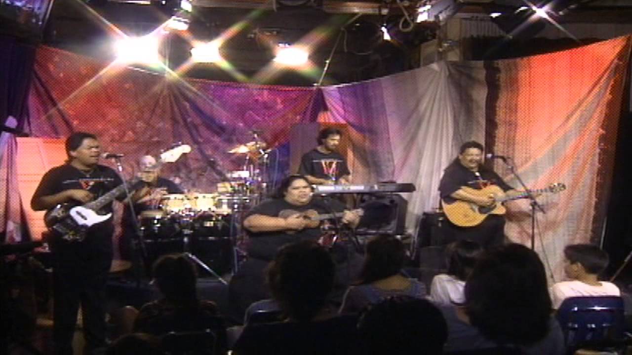 ISRAEL KAMAKAWIWO'OLE - 