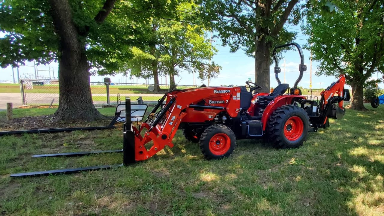 new branson 2515h tractor with backhoe  equipment