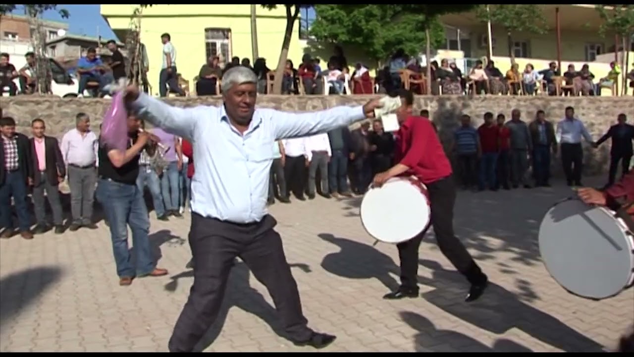 Enver yalçın davul zurna eşliğinde...Kilis MUSABEYLİ tahtalikaratut düğünü POLATSAZ Mahmut Polat