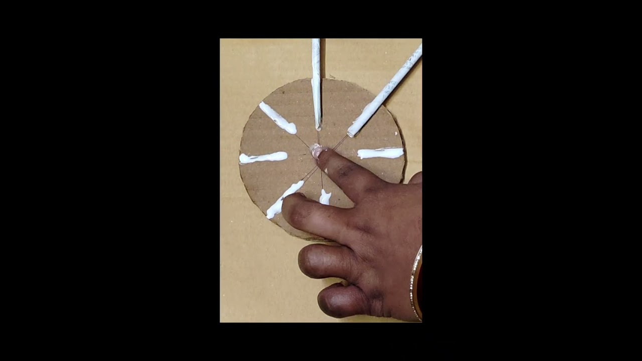 Easy and simple wall hanging 