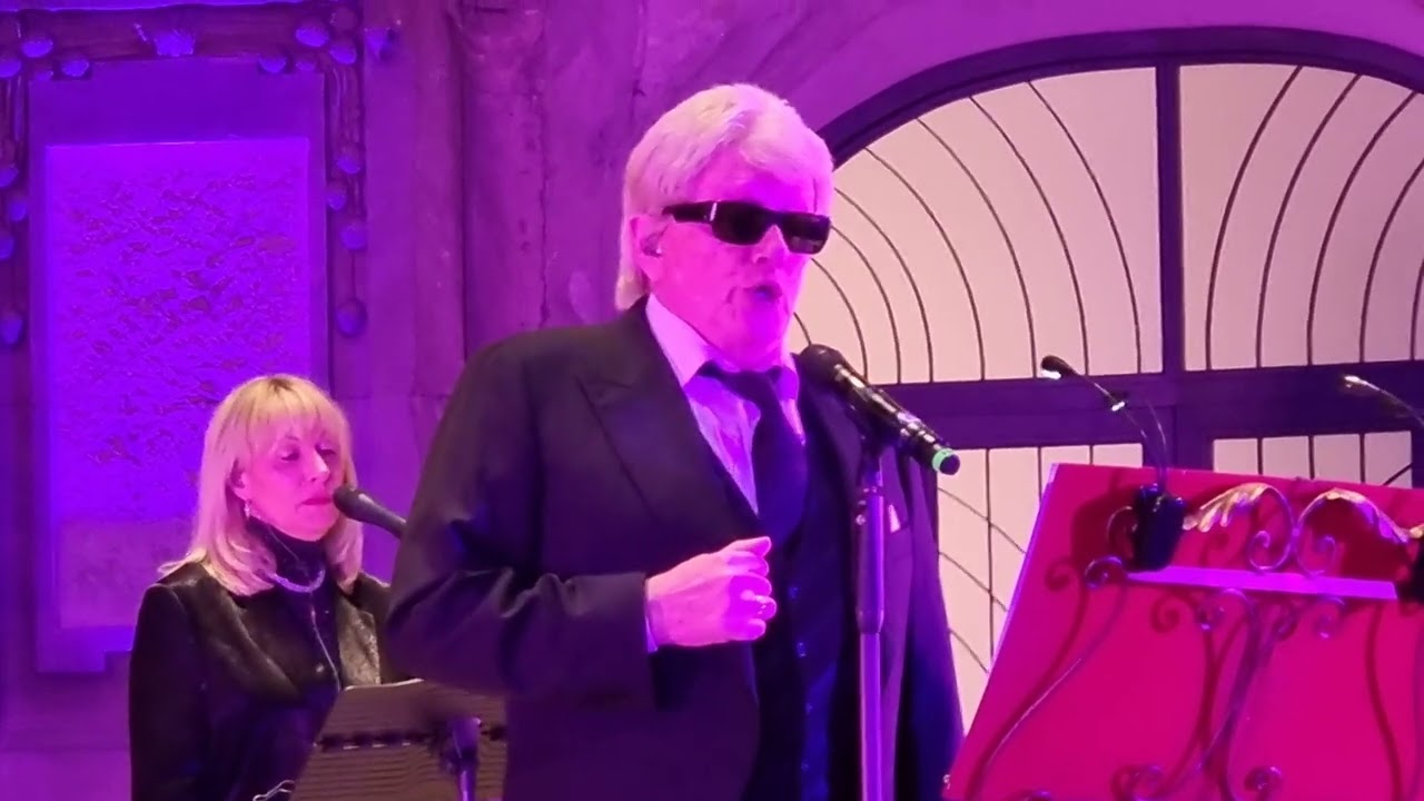 HEINO in der Dresdner Kreuzkirche am 24.11.2023 mit dem russischen Volkslied Das einsame Glöcklein
