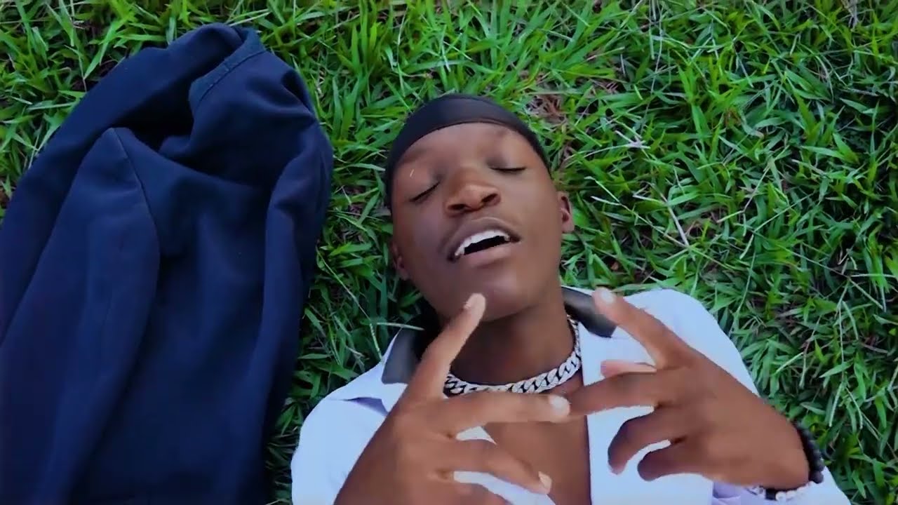Squevo_-_Single(Director Espiss)
